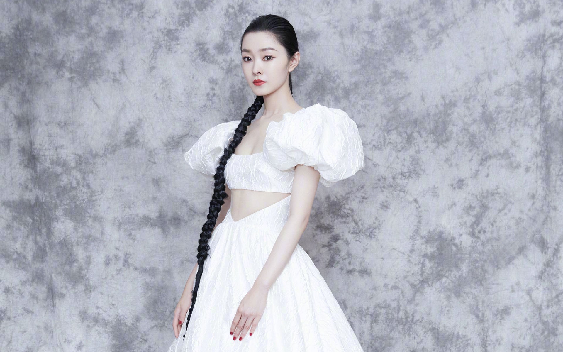 双重征服,从洲际荒原到绿茵心脏,人类如何定义自己的边界