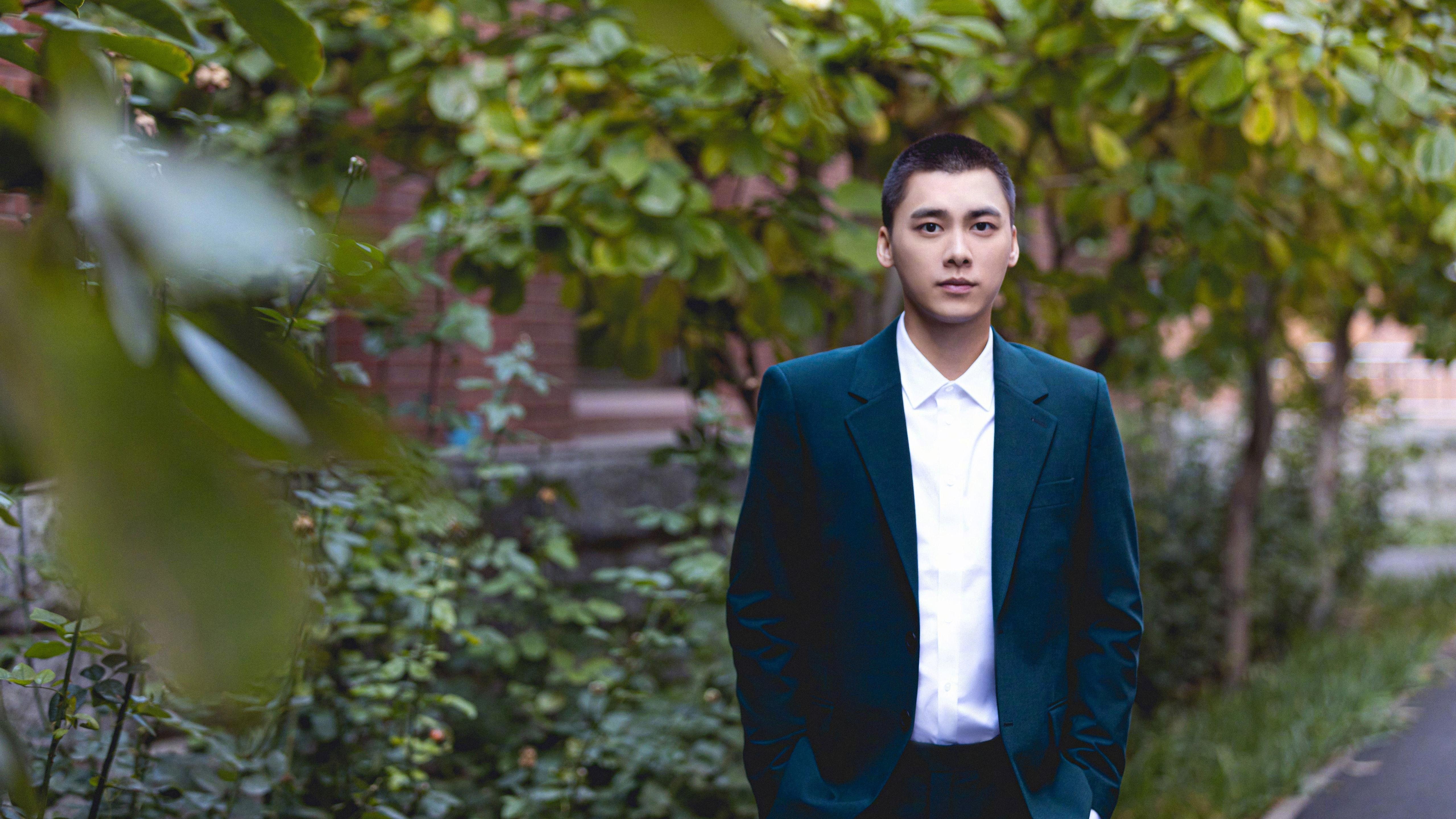双线争锋,英超争冠白热化与开拓者掀翻活塞的竞争启示